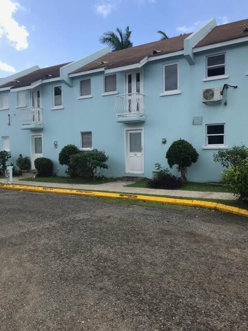 Negril Condo By The Beach Apt. 194 Point Village Экстерьер фото